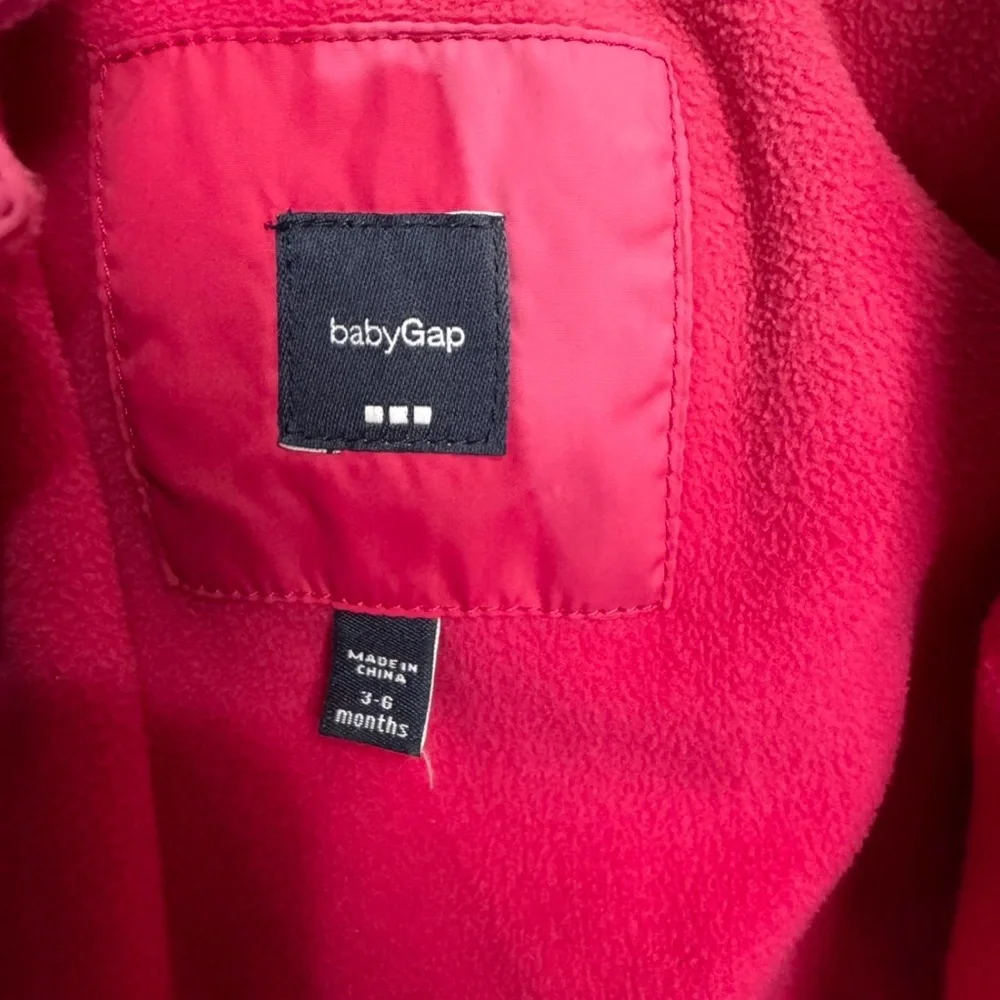 Baby Gap Girl’s Snowsuit 3-6‎ MO Pink Hooded Zipper Winter